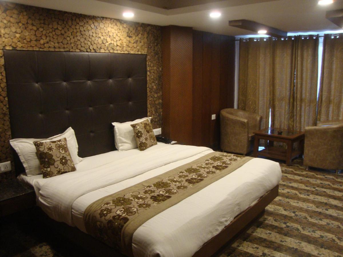 Hotel Hamers International Mussoorie Kültér fotó