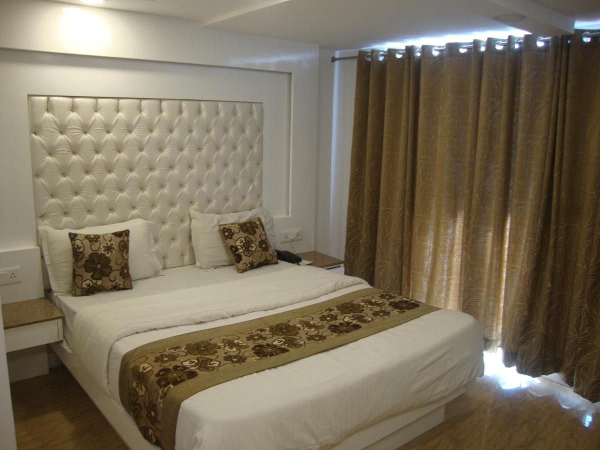 Hotel Hamers International Mussoorie Kültér fotó