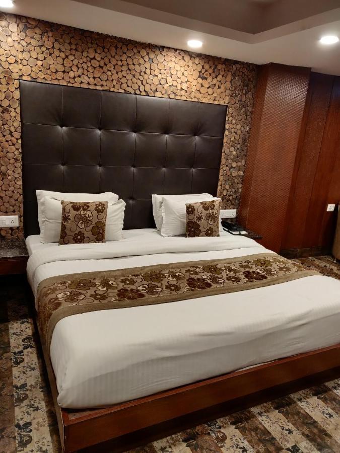 Hotel Hamers International Mussoorie Kültér fotó