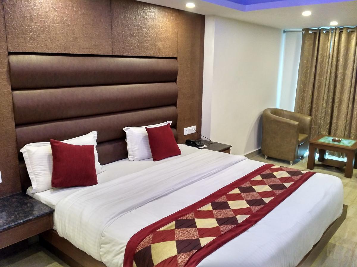 Hotel Hamers International Mussoorie Kültér fotó