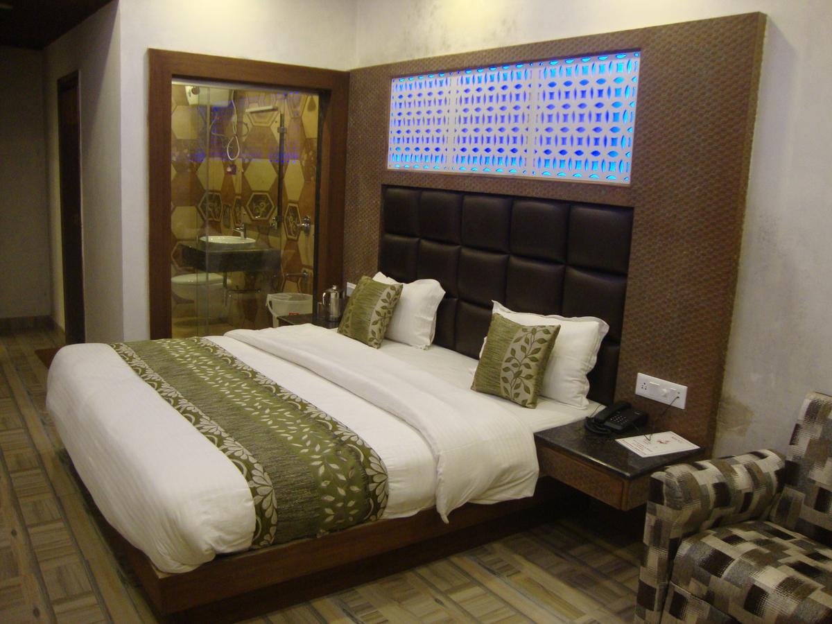 Hotel Hamers International Mussoorie Kültér fotó