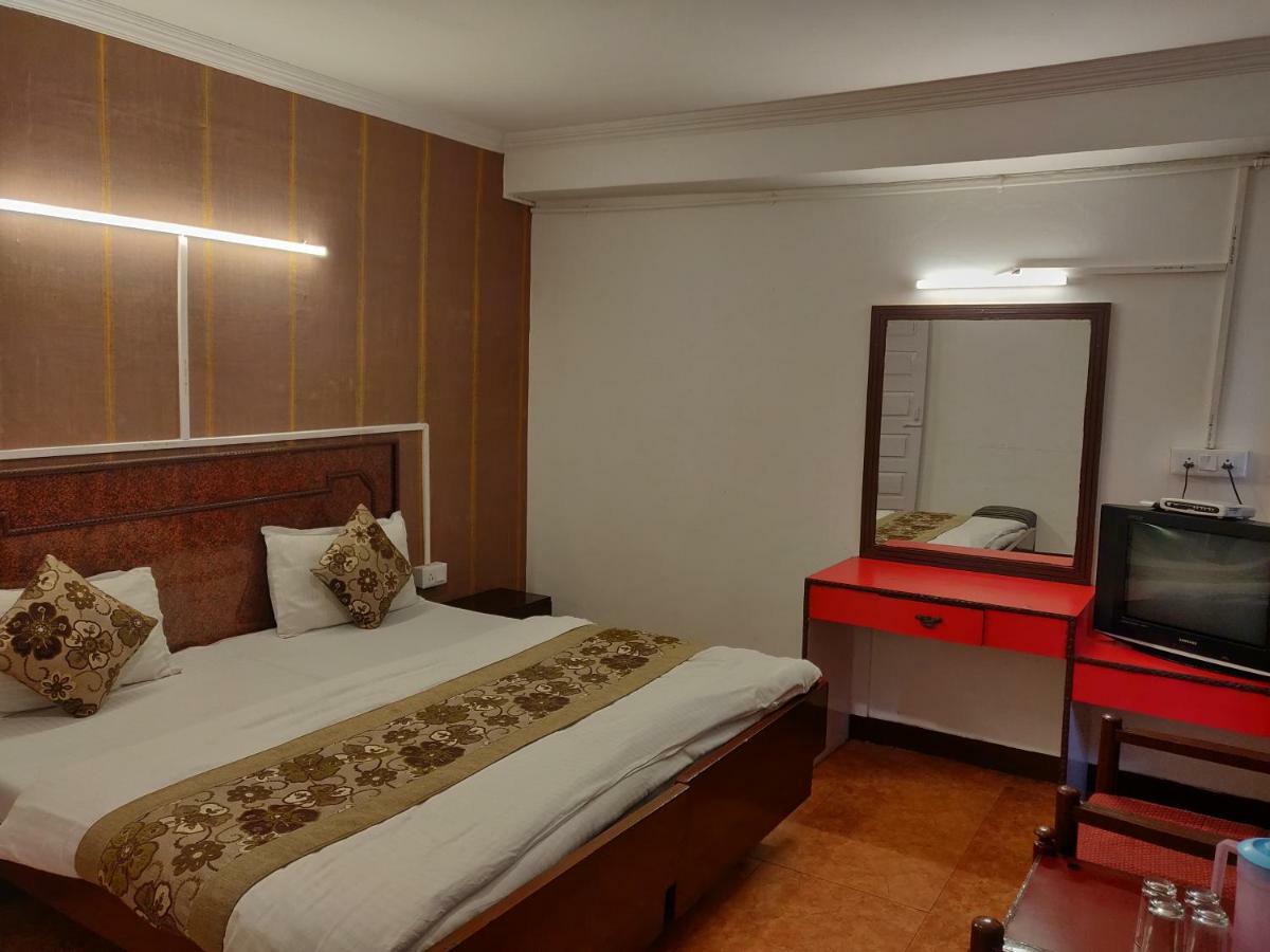 Hotel Hamers International Mussoorie Kültér fotó