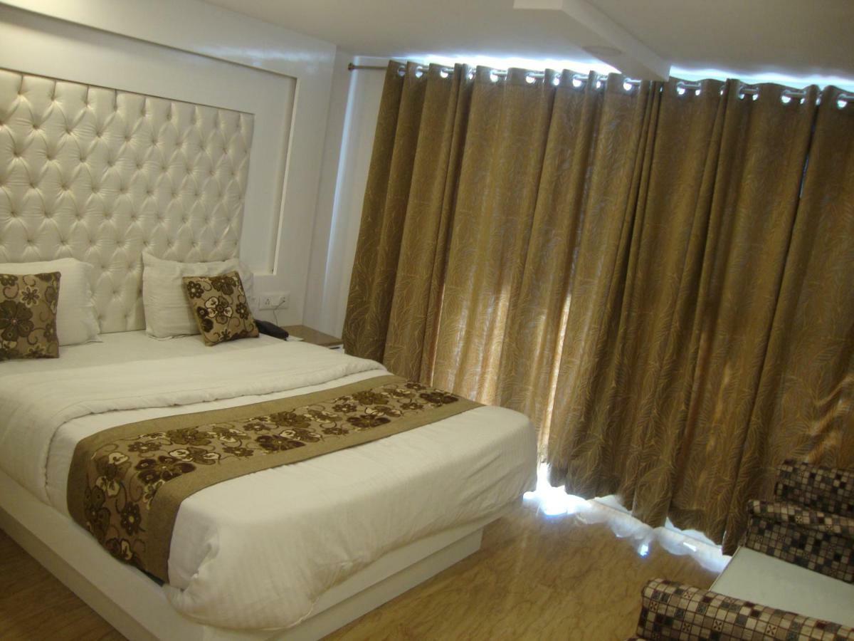 Hotel Hamers International Mussoorie Kültér fotó